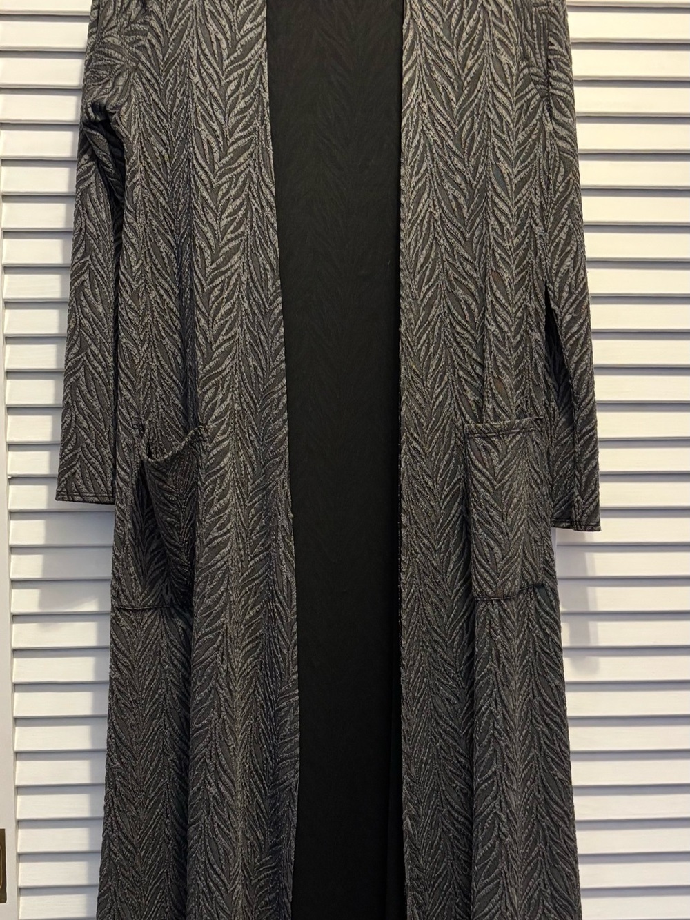 LuLaRoe Long Open-Front Gray Patterned Cardigan